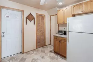 239 E 4th Ave, Roselle, NJ 07203 - Photo 8