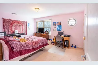 2 Lilac Rd, Jefferson Township, NJ 07849 - Photo 10