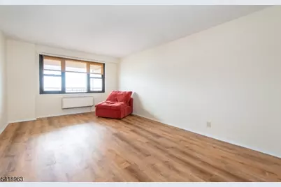 7855 Jfk Blvd East #26E, North Bergen, NJ 07047 - Photo 12