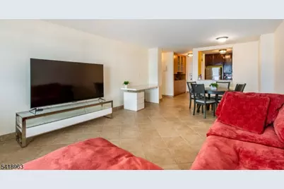 7855 Jfk Blvd East #26E, North Bergen, NJ 07047 - Photo 4