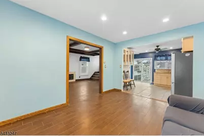 147 Clinton Ave, Clifton, NJ 07011 - Photo 6