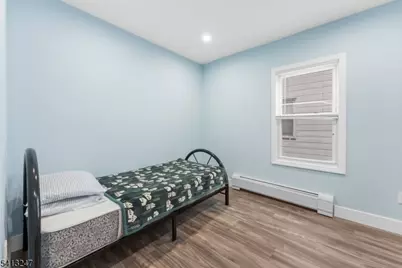 147 Clinton Ave, Clifton, NJ 07011 - Photo 12