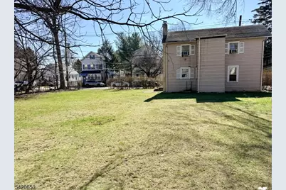 42 Mill St, Bloomfield, NJ 07003 - Photo 6