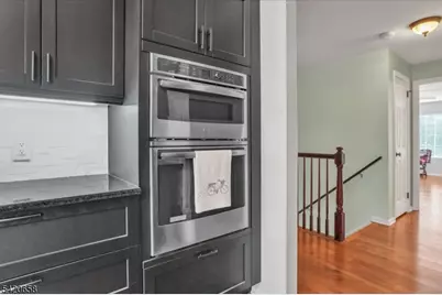 240 Riveredge Dr, Chatham Township, NJ 07928 - Photo 20