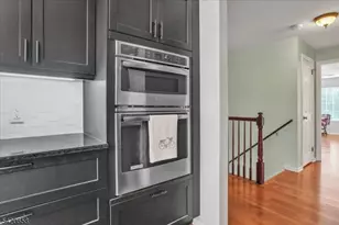 240 Riveredge Dr, Chatham Township, NJ 07928 - Photo 20