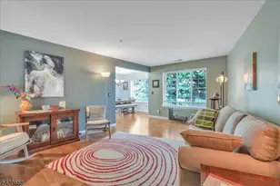 240 Riveredge Dr, Chatham Township, NJ 07928 - Photo 22