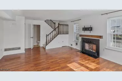 81 Almond Dr, Franklin Township, NJ 08873 - Photo 2