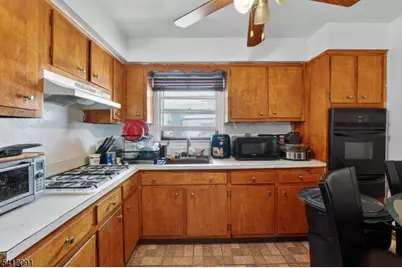 241 Halsted St, East Orange, NJ 07018 - Photo 26