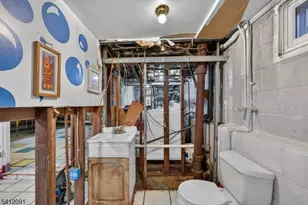 241 Halsted St, East Orange, NJ 07018 - Photo 36