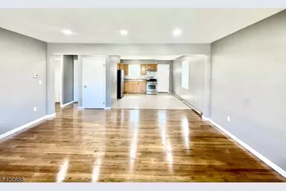 30 Cottage Pl, Garfield, NJ 07026 - Photo 2