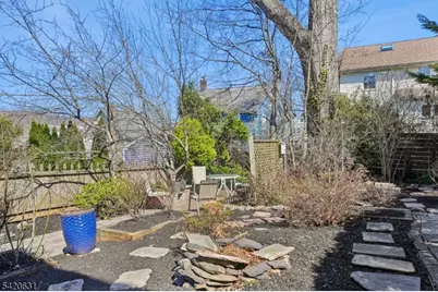 21 Broadview Ave, Maplewood, NJ 07040 - Photo 34