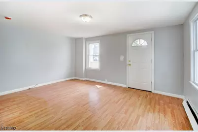 196 Lafayette St, Rahway, NJ 07065 - Photo 4