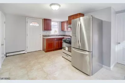 196 Lafayette St, Rahway, NJ 07065 - Photo 8