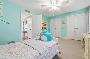 2304 Jamestown Common, Hillsborough Township, NJ 08844 - Photo 14