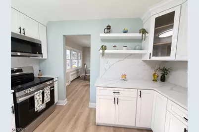 91 Germantown Rd, West Milford, NJ 07480 - Photo 12