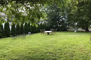 14 Walnut Pkwy, Montclair, NJ 07042 - Photo 2