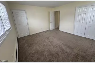 14 Walnut Pkwy #2, Montclair, NJ 07042 - Photo 12