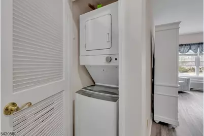 5320 Richmond Rd #320, West Milford, NJ 07480 - Photo 16