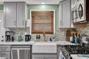 133 Brill St, Newark, NJ 07105 - Photo 12