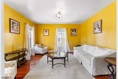 150 W 5th Ave, Roselle, NJ 07203 - Photo 6