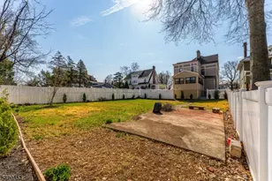 150 W 5th Ave, Roselle, NJ 07203 - Photo 34