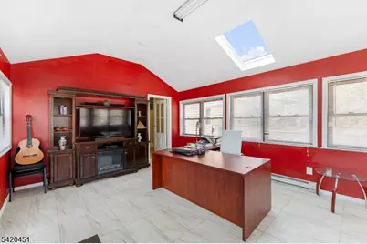 150 W 5th Ave, Roselle, NJ 07203 - Photo 14