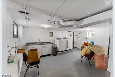 150 W 5th Ave, Roselle, NJ 07203 - Photo 28