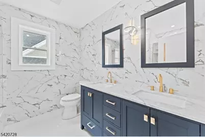 132 N 17th St, East Orange, NJ 07017 - Photo 18