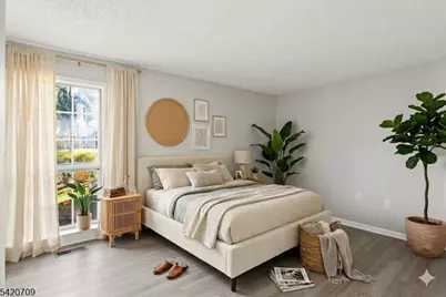 28 Boston Ct, Newark, NJ 07103 - Photo 6