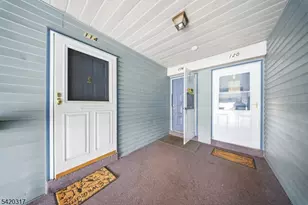 114 Henley Dr, Franklin Township, NJ 08873 - Photo 2