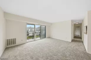 114 Henley Dr, Franklin Township, NJ 08873 - Photo 8