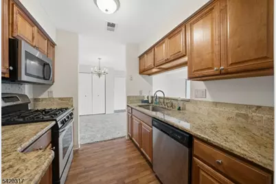 114 Henley Dr #114, Franklin Township, NJ 08873 - Photo 10