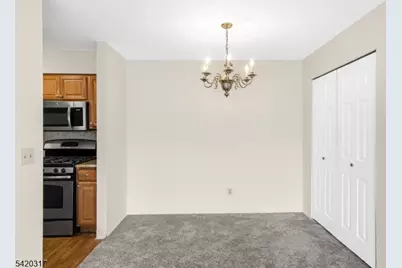 114 Henley Dr #114, Franklin Township, NJ 08873 - Photo 8