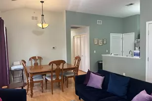 692 Honeybrook Cir, Lopatcong Township, NJ 08886 - Photo 4