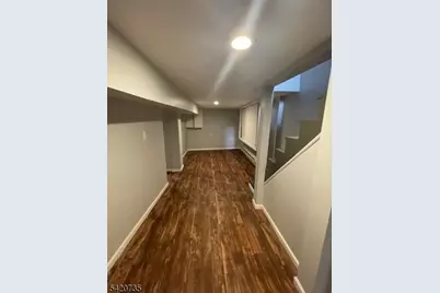 569 Broadway, Paterson, NJ 07514 - Photo 14