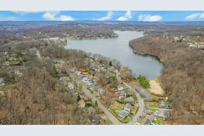 229 White Meadow Rd, Rockaway Township, NJ 07866 - Photo 34