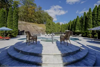 49 Cherokee Ct, Sparta Township, NJ 07871 - Photo 32