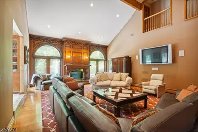 49 Cherokee Ct, Sparta Township, NJ 07871 - Photo 10