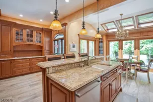 49 Cherokee Ct, Sparta Township, NJ 07871 - Photo 16