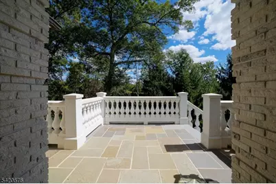 49 Cherokee Ct, Sparta Township, NJ 07871 - Photo 6