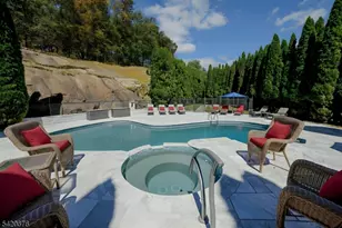 49 Cherokee Ct, Sparta Township, NJ 07871 - Photo 34