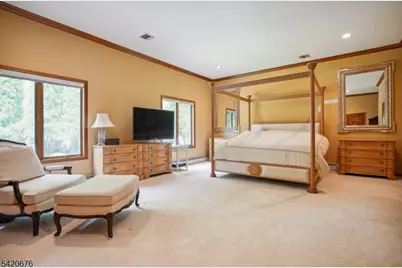 49 Cherokee Ct, Sparta Township, NJ 07871 - Photo 22