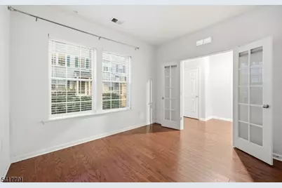 26 Braeburn Ct, Livingston, NJ 07039 - Photo 4