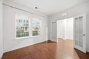 26 Braeburn Ct, Livingston, NJ 07039 - Photo 4