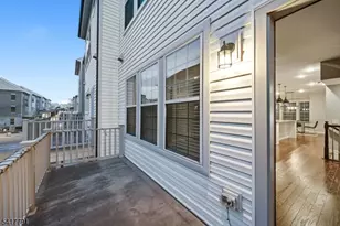 26 Braeburn Ct, Livingston, NJ 07039 - Photo 14