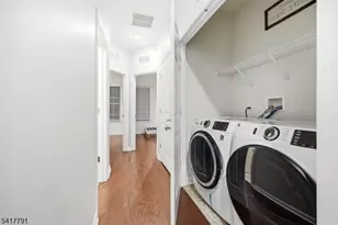 26 Braeburn Ct, Livingston, NJ 07039 - Photo 20