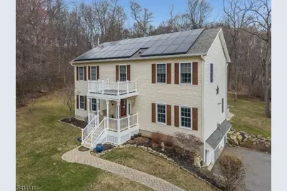 434 Charlestown Rd, Bethlehem Township, NJ 08827 - Photo 1