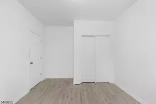 223 Pine St, Elizabeth, NJ 07206 - Photo 16