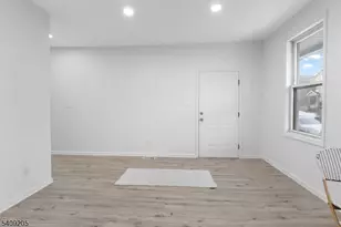 223 Pine St, Elizabeth, NJ 07206 - Photo 6