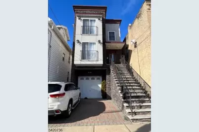 31 Spencer St, Elizabeth, NJ 07202 - Photo 1